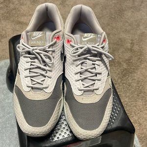 Nike Air Max 1 Premium Moon Particle